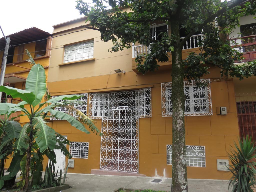 Hostal Casa Prado Medellín Extérieur photo